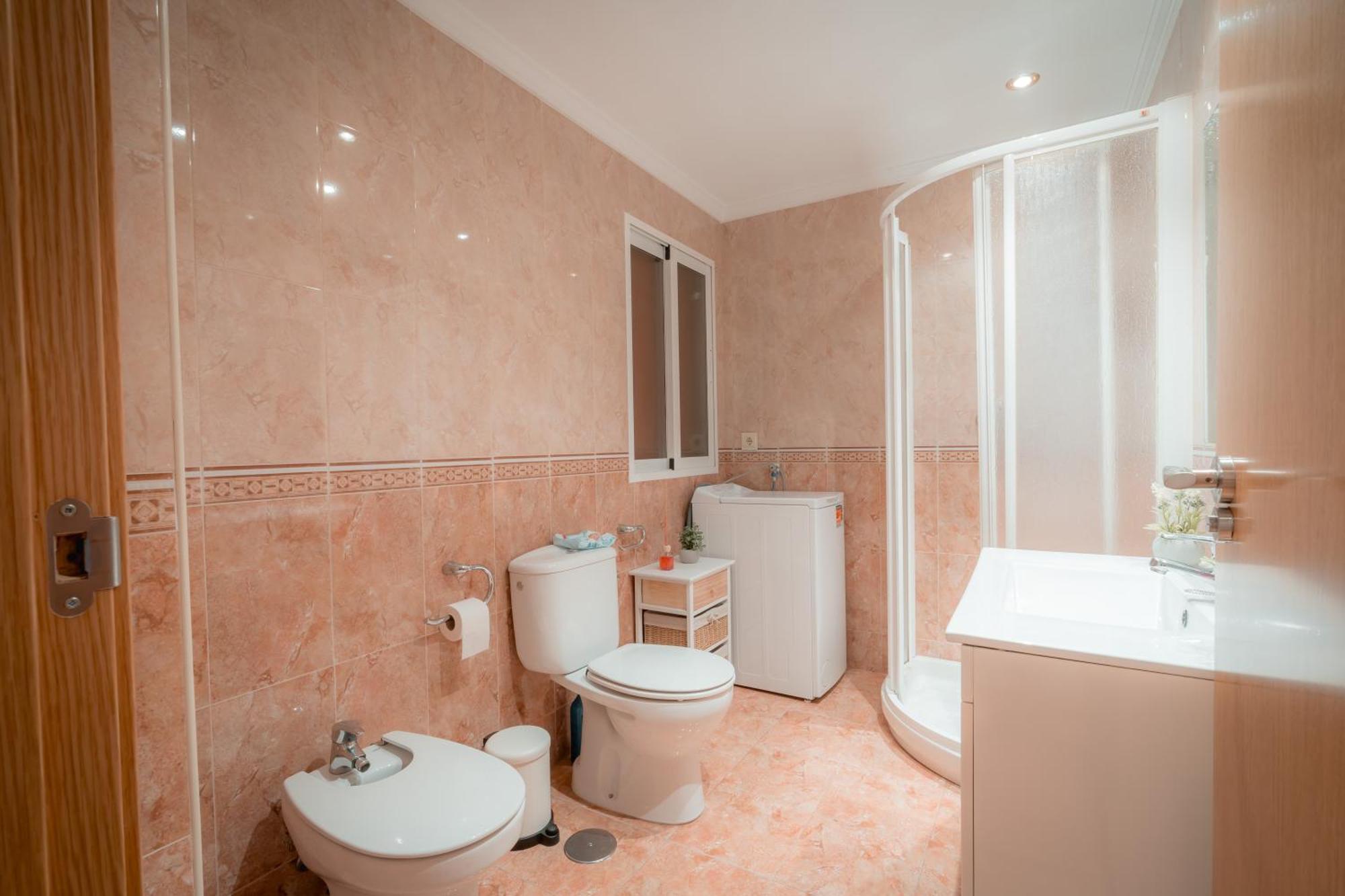 Ibericabeds Figares Apartment กรานาดา ภายนอก รูปภาพ